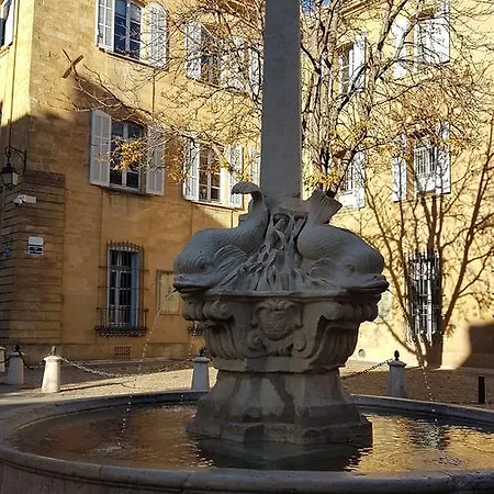 Hotell Cardinal Aix-en-Provence